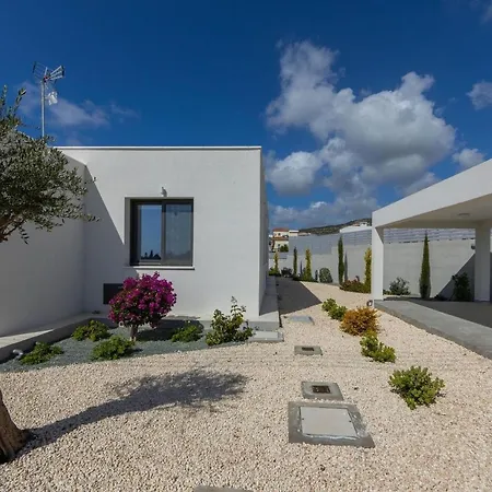 Villa Adaris Coral Bay Villa Peyia