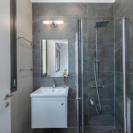 Villa Adaris Coral Bay * Peyia