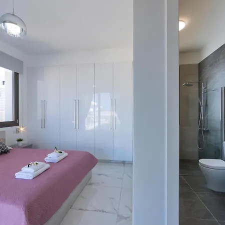 Villa Adaris Coral Bay Villa Peyia