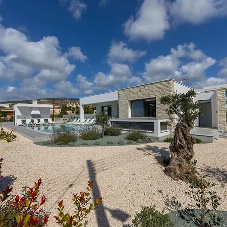 Villa Villa Adaris Coral Bay Peyia