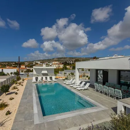 Luxury Paphos Adaris 5 Bedroom Private Swimming Pool Sea Views * Peyia