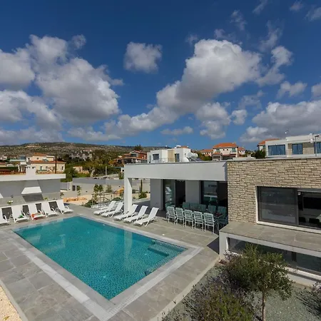 Luxury Paphos Adaris 5 Bedroom Private Swimming Pool Sea Views * Peyia