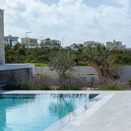 Villa Luxury Paphos Adaris 5 Bedroom Private Swimming Pool Sea Views