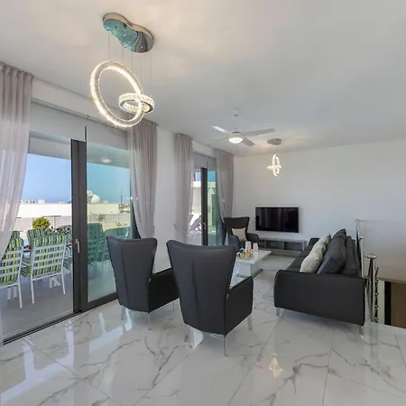 Luxury Paphos Adaris 5 Bedroom Private Swimming Pool Sea Views * Peyia